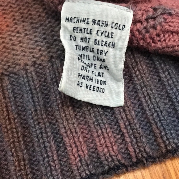 Funky sweater - Picture 5 of 6